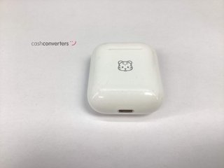 in-ear apple airpods 2 gen