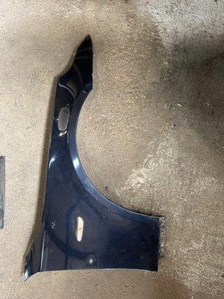 Aletas delanteras BMW E60 (Izquierda y Derecha)