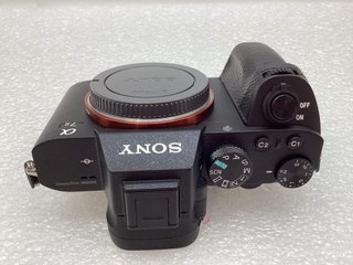 camara digital evil sony alpha 7 ii (ilce-7m2)