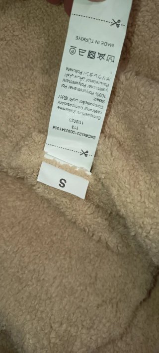Parka Beige con Forro Polar y Pelo
