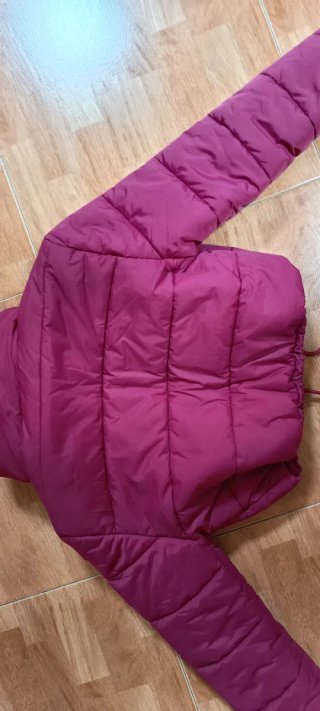 Chaqueta plumas cropped fucsia/ magenta corta