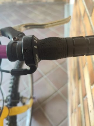Bicicleta de Montaña Amarilla