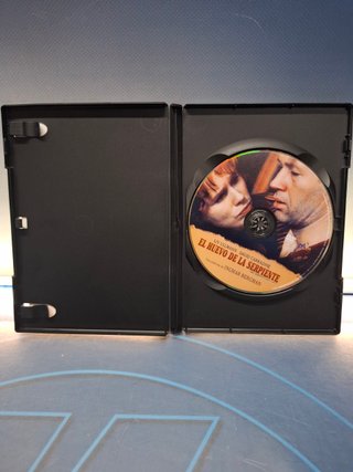 Dvd, El huevo de la serpiente