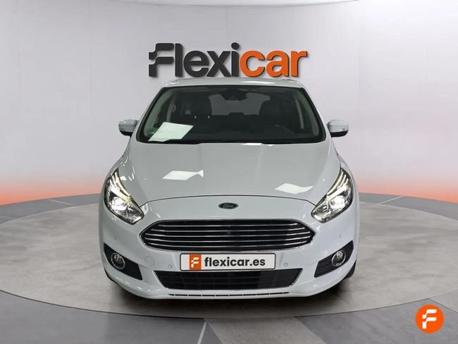 Ford S-Max 2017, foto 2