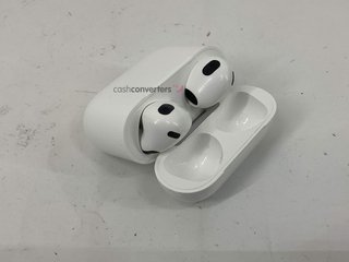 in-ear apple airpods 3 gen