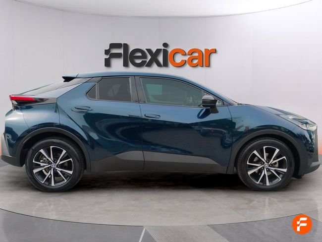 Toyota C-HR 2025, foto 2