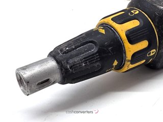 atornillador a bateria dewalt dcf620