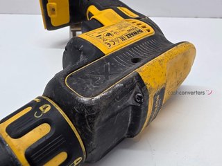 atornillador a bateria dewalt dcf620