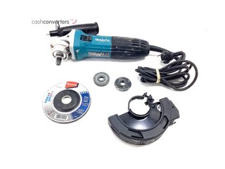 radial makita ga4530r
