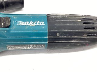 radial makita ga4530r
