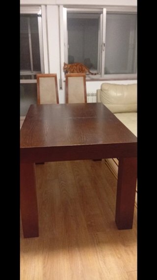 Mesa Extensible de Madera Color Nogal