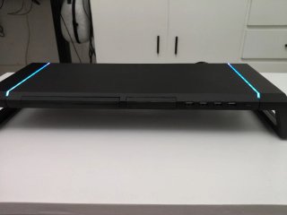 Soporte para monitor con iluminación LED