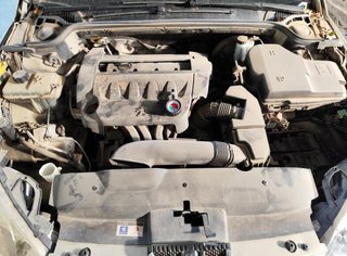 Peugeot 233854 faro izq 0301213203 407 1.8 mt (125