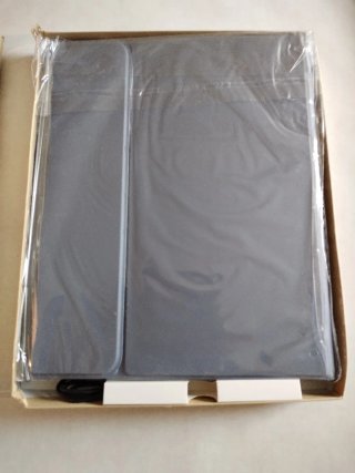 Custodia con tastiera Bluetooth spagnola per iPad Pro