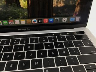 portatil apple apple macbook pro core i5 2.3 13 touchbar (2018) (a1989)
