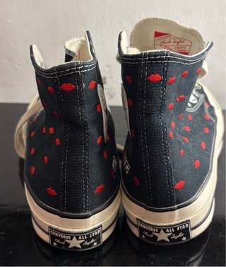 Converse Chuck Taylor Besos Rojos Talla 41.5