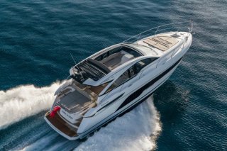 Embarcaciones amarre hasta 22m Marina Palamós