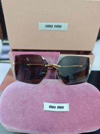 Gafas de sol Miu Miu sin montura