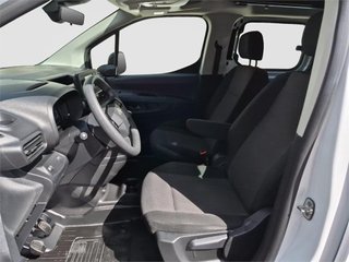 TOYOTA Proace City - MY25 GX COMBI N1 L2 1.5D 75kW 6MT