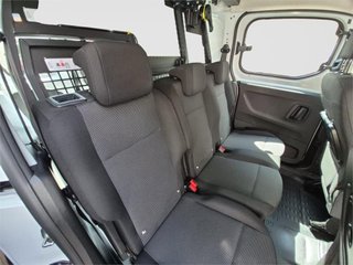 TOYOTA Proace City - MY25 GX COMBI N1 L2 1.5D 75kW 6MT