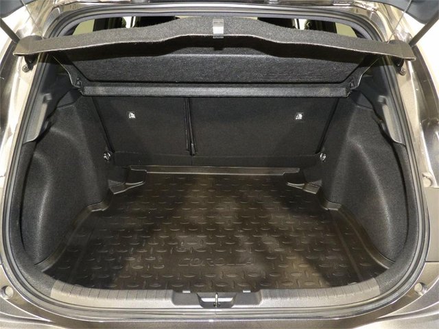 TOYOTA Corolla 140H GR-Sport