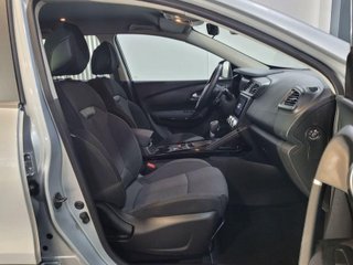 RENAULT KADJAR Blue dCi 115cv EDC Limited