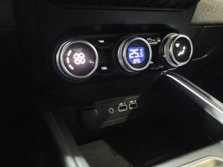 RENAULT CLIO TCe 100cv GLP Techno