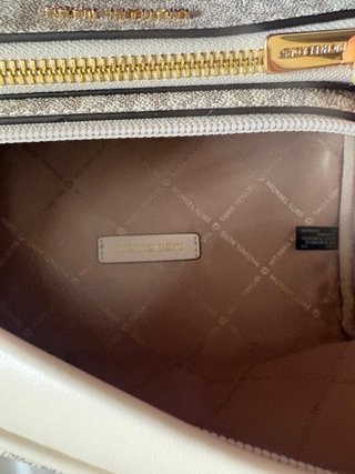 Riñonera Michael Kors Original Beige/Oro