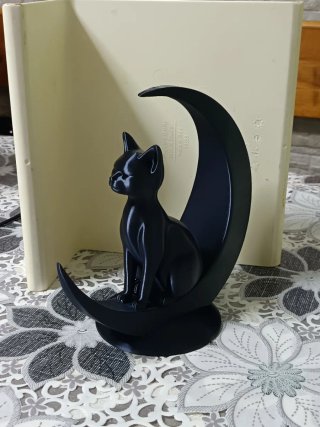 Gatto nero su luna nera IKEA