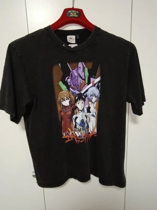 Camiseta GU x Evangelion Talla M
