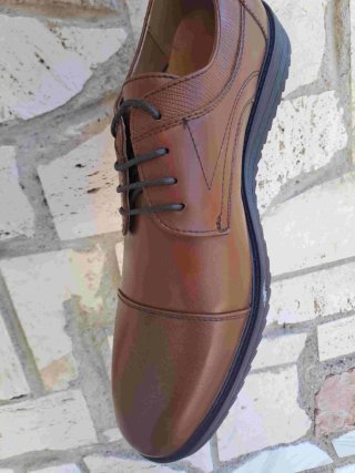 Scarpe eleganti da uomo marroni
