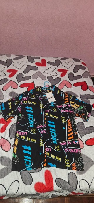 Camisa Hombre Estampada. Sin usar y con etiqueta.