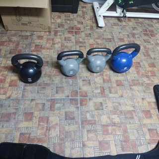 Set de 4 Pesas Rusas (Kettlebells)