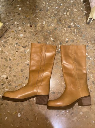 Botas altas Zara color cuero