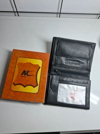 Cartera de Hombre Negra