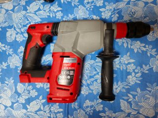 Milwaukee M18 BLHX Martillo Perforador