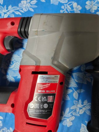 Milwaukee M18 BLHX Martillo Perforador