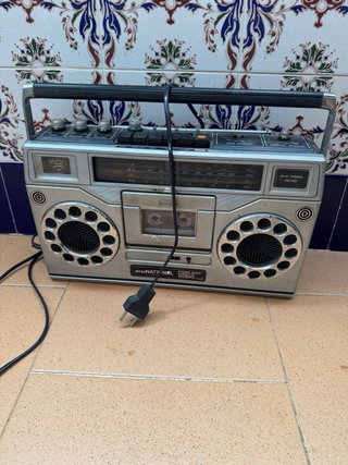 Radio Cassette International Stereo Retro