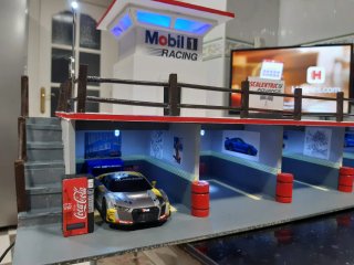 Maqueta Scalextric GT elevable a techo