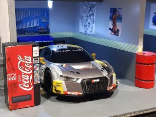 Maqueta Scalextric GT elevable a techo