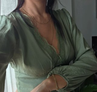 Blusa verde manga larga encaje