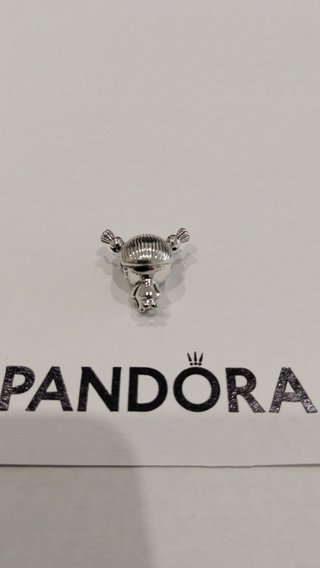Charm de Pandora Niña con encantadores detalles