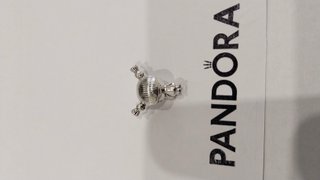 Charm de Pandora Niña con encantadores detalles