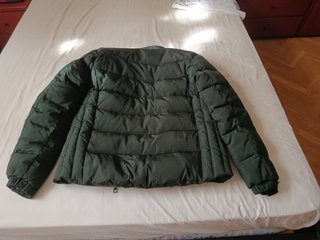 Chaqueta de plumas verde