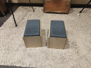 Altavoces Celestion F10 Marrones y Grises