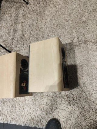 Altavoces Celestion F10 Marrones y Grises