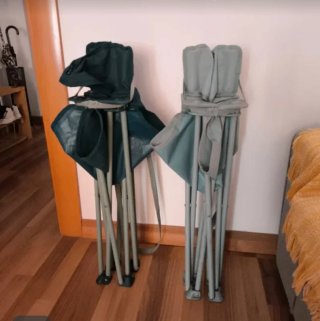 Set de Sillas Plegables y Mesita