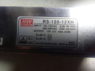 fuente de alimentación 12 voltios 12 amperios