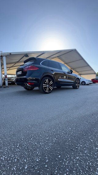 Porsche Cayenne 2012