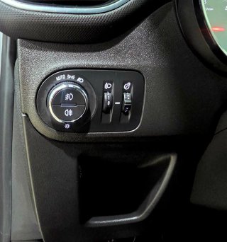 Opel Crossland X 2020